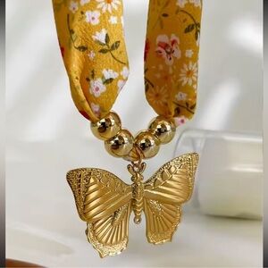 Golden Butterfly 18K Gold Stainless Steel Floral Scarf Choker Necklace